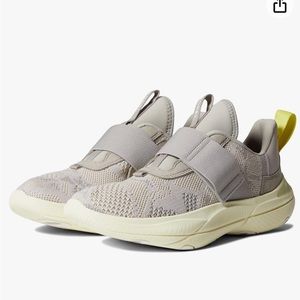 Sorel Explorer Blitz shoes, side strap women’s Size 6